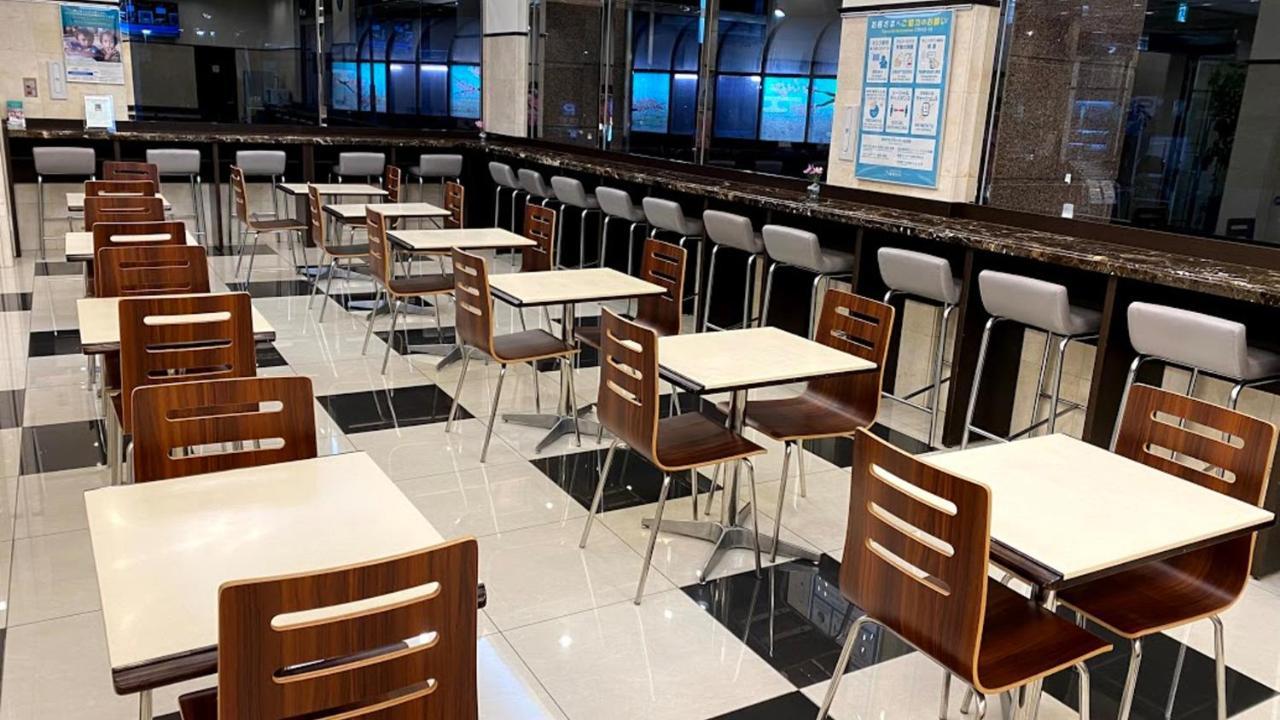 Toyoko Inn Tokyo Akabane-Eki Higashi-Guchi Buitenkant foto