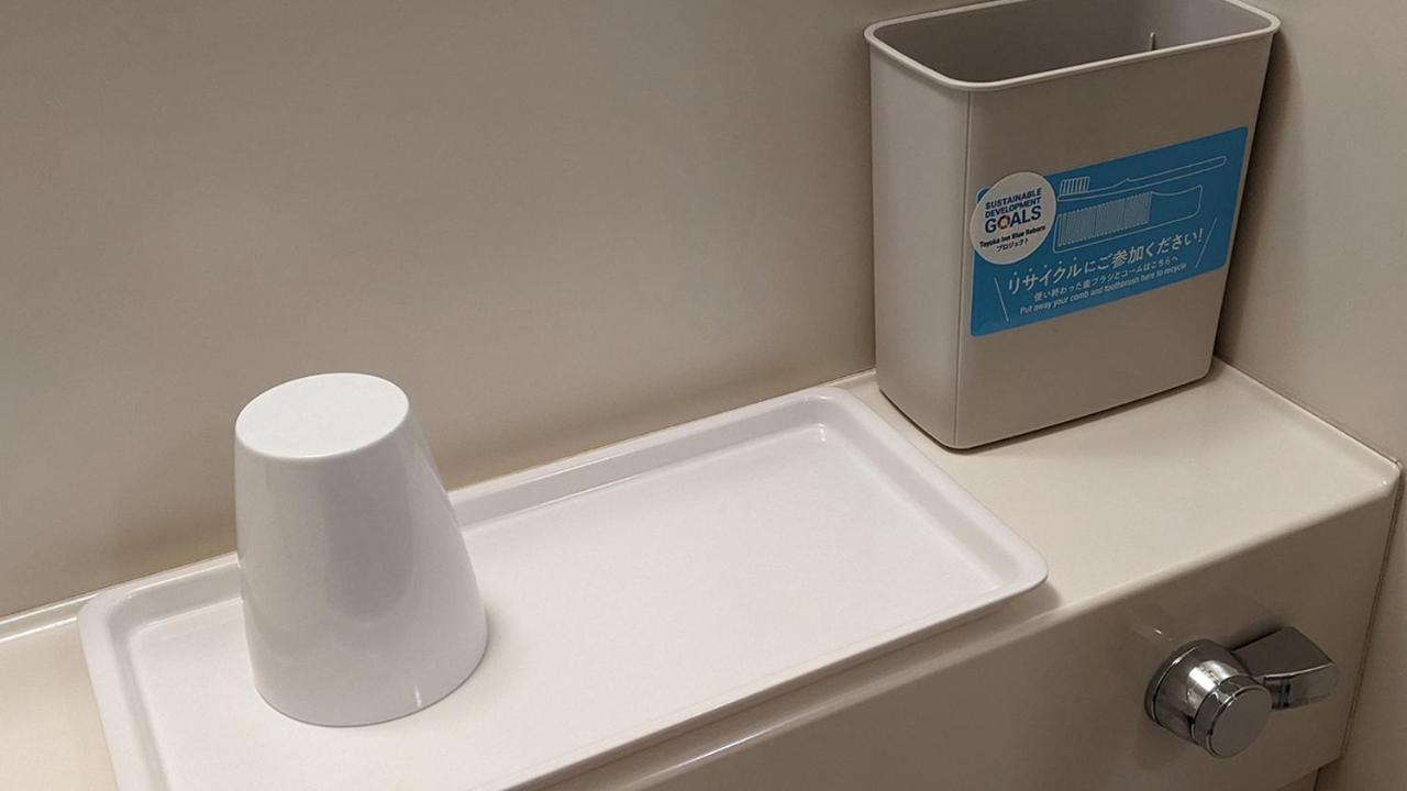 Toyoko Inn Tokyo Akabane-Eki Higashi-Guchi Buitenkant foto