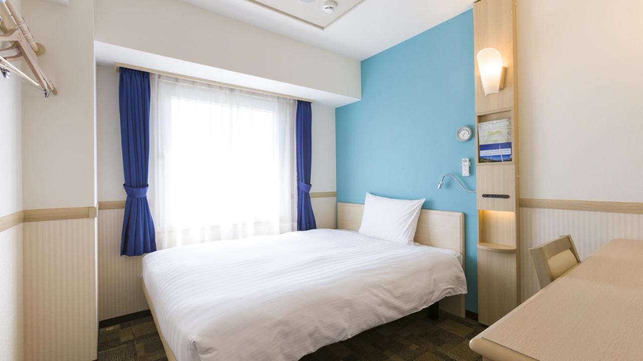 Toyoko Inn Tokyo Akabane-Eki Higashi-Guchi Buitenkant foto